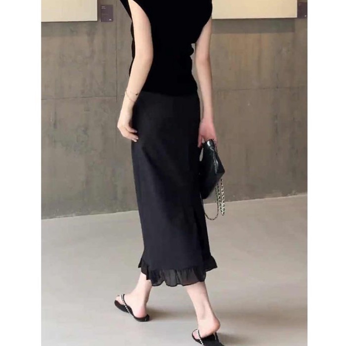 Váy nữ lưng xù xù đen phong cách mới, phù hợp mùa hè, có độ co giãn cao cấp.