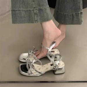 Giày sandal nữ phong cách cổ tích mùa hè đẹp thời trang phối váy, gót dày, giày cao gót phong cách