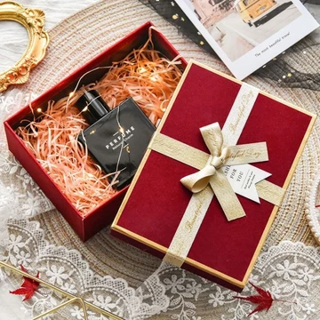 hộp quà năm mới hộp quà hộp rỗng hộp quà màu đỏ hộp quà cưới hộp quà đồng hành hộp rỗng