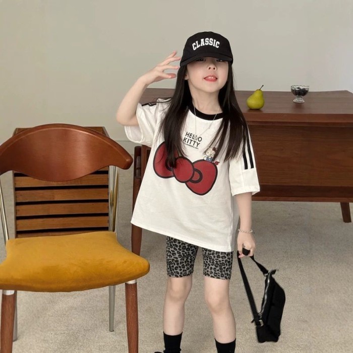 Áo thun ba sọc ngắn tay mùa hè rộng rãi cho bé gái Áo thun mùa hè đa năng phong cách Hàn Quốc dà
