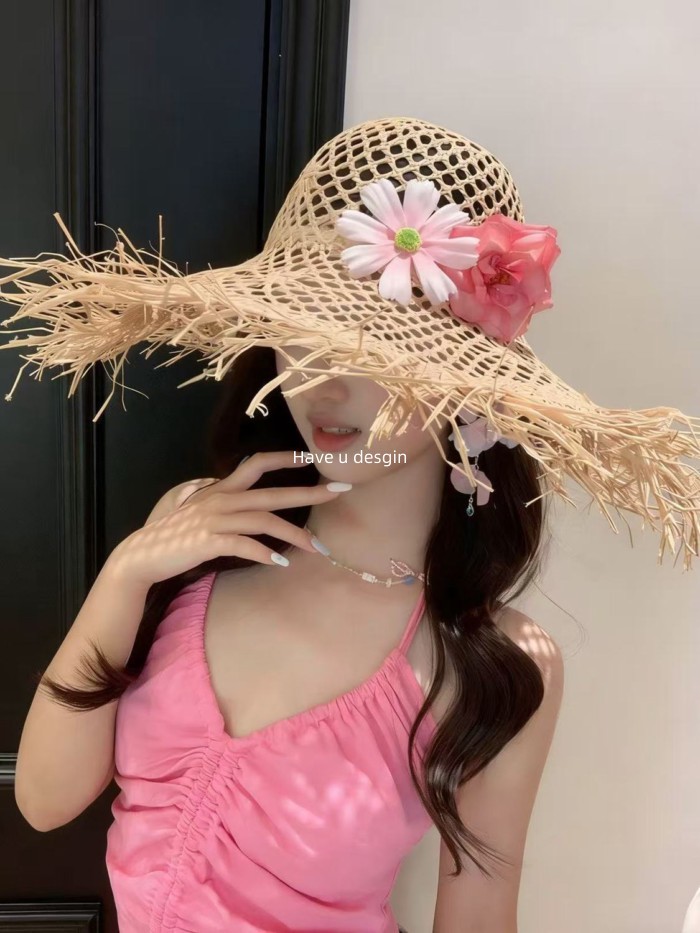 Mũ rơm hoa từ Pháp với thiết kế rafia và lỗ thoáng khí, chống nắng hoàn hảo cho kỳ nghỉ biển mùa hè