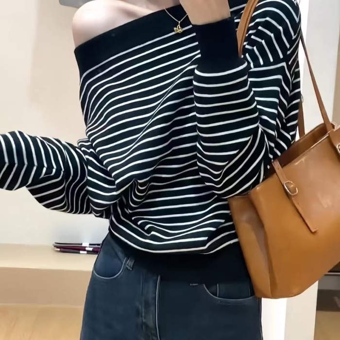 Phong cách Hàn Quốc lười biếng cổ trễ vai sọc trắng đen dài tay mới mùa xuân thu sang trọng đ