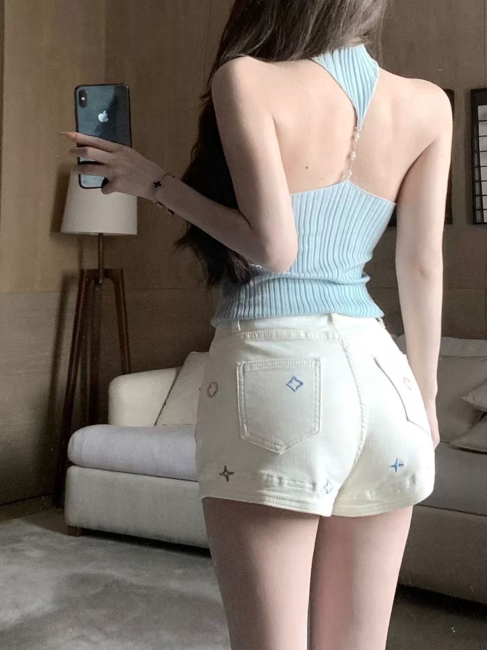 Lan ~ Quần Short Denim Eo Cao Thêu Ngôi Sao Phong Cách Công Nghiệp Nặng