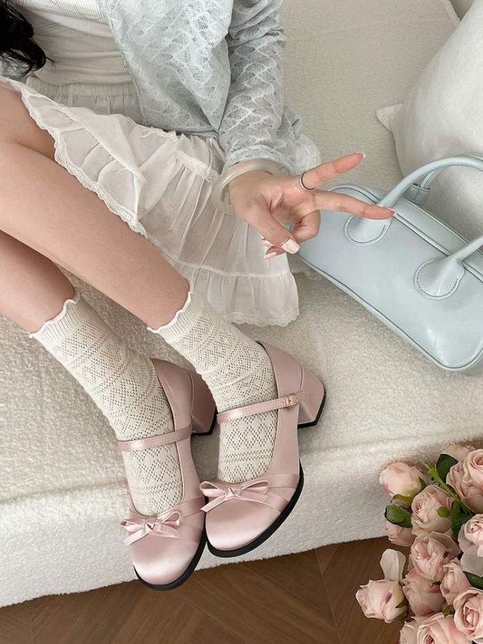 Pháp Satin Nơ Mũi Tròn Gót Dày Mary Jane Cho Nữ Thu Đông Mới Retro Ba Lê Phong Cách Giày Đơn