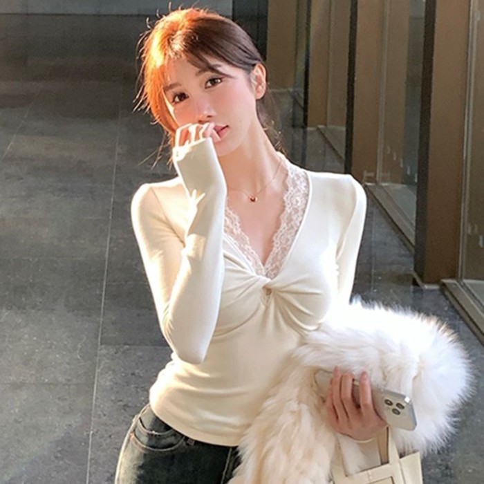 mẫu áo thun ngắn tay dài phối ren phong cách mới mùa xuân thu dành cho nữ