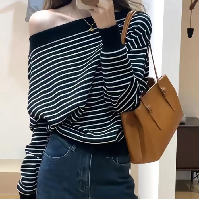 Phong cách Hàn Quốc lười biếng cổ trễ vai sọc trắng đen dài tay mới mùa xuân thu sang trọng đ