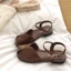 Giày sandal mũi bệt kiểu Pháp đẹp cho nữ, áo khoác ngoài mùa hè với váy, giày La Mã đi biển phong c