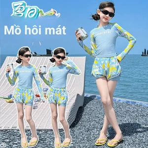 Bé Gái Mùa Hè Chia Hoa Đồ Bơi 2026 Trẻ Em Phong Cách Mới Dài Tay In Chữ Top + Quần Short Đồ Bơi