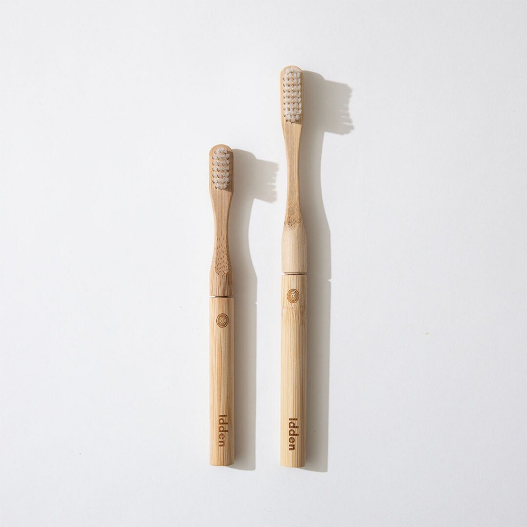 Bàn chải đánh răng IDDEN Earthbrush R
