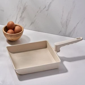 Chảo cuộn trứng chiên màu be TRUECOOK 29cm