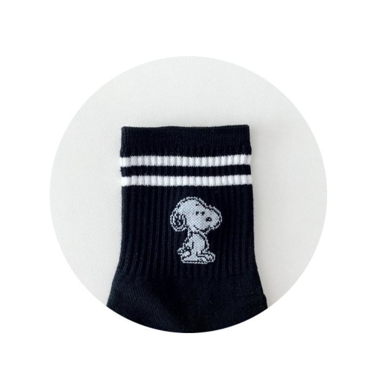[Snoopy] Tất nữ Đậu phộng Snoopy Black