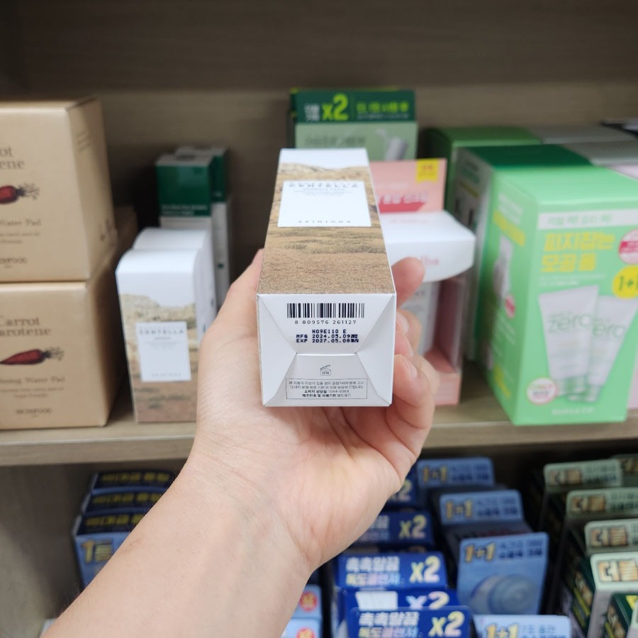 Xốp Ampoule Madagascar Centella 125ml