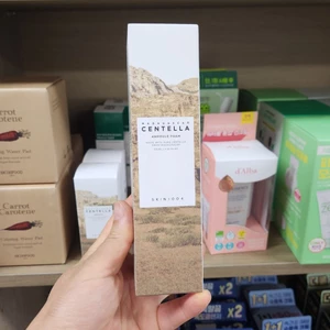 Xốp Ampoule Madagascar Centella 125ml