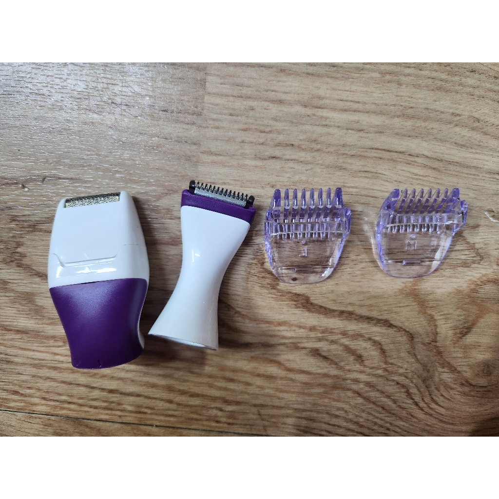 PHILIPS BRT383 / Bikini Genie – Tông đơ bikini không dây để sử dụng ướt & khô