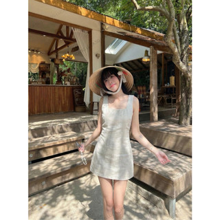 𝙈𝙄𝙒𝙊 𝘿𝙍𝙀𝙎𝙎 - Đầm Linen Cổ Vuông Có Túi