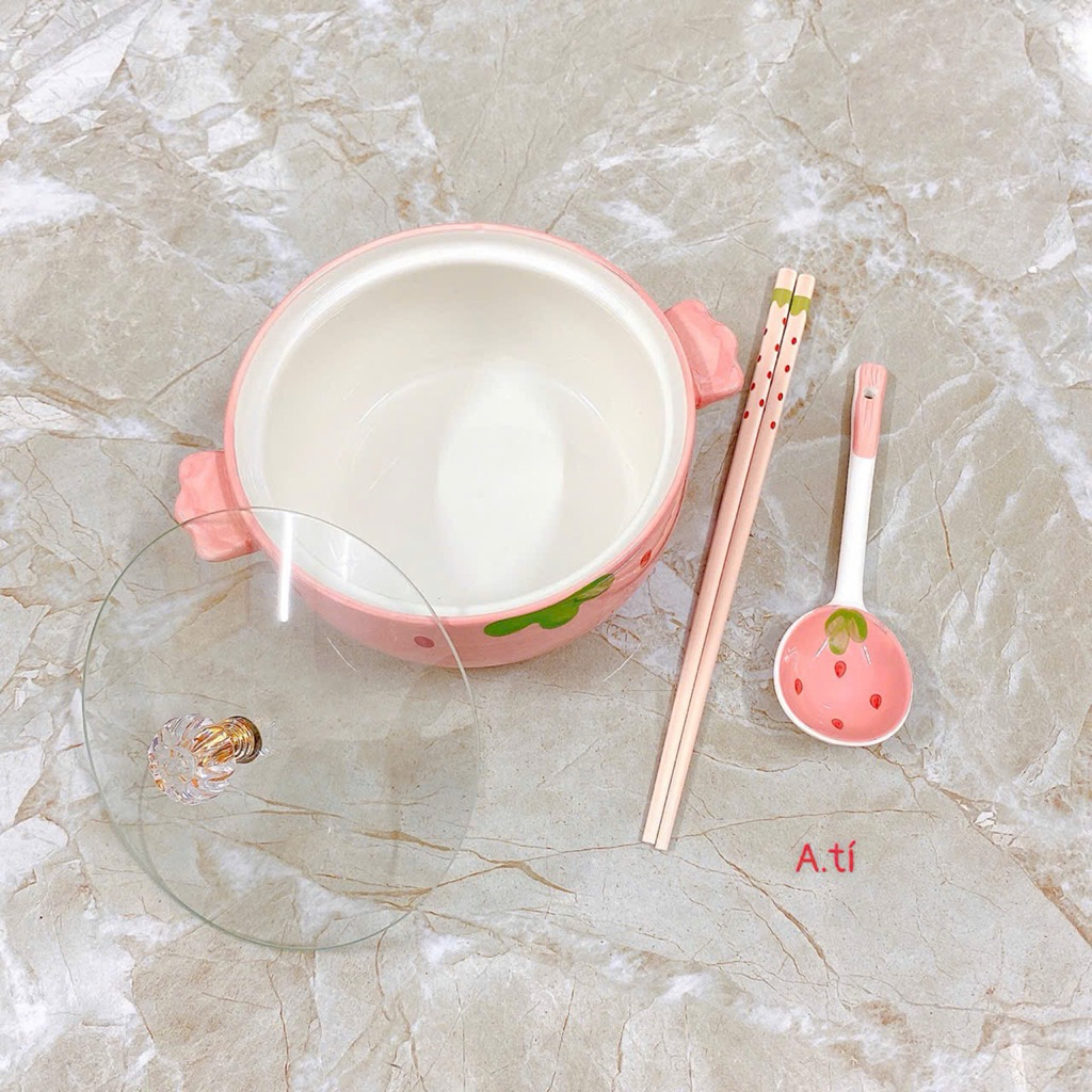 Tô sứ dâu kèm nắp kính + muỗng + đũa siêu xinh – vừa dùng vừa decor