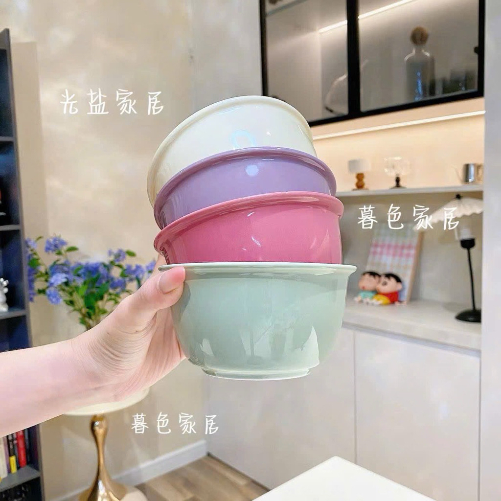 Set 4 bát kèm 4 thìa sứ mix màu pastel – xinh xắn, tiện lợi cho mọi gian bếp
