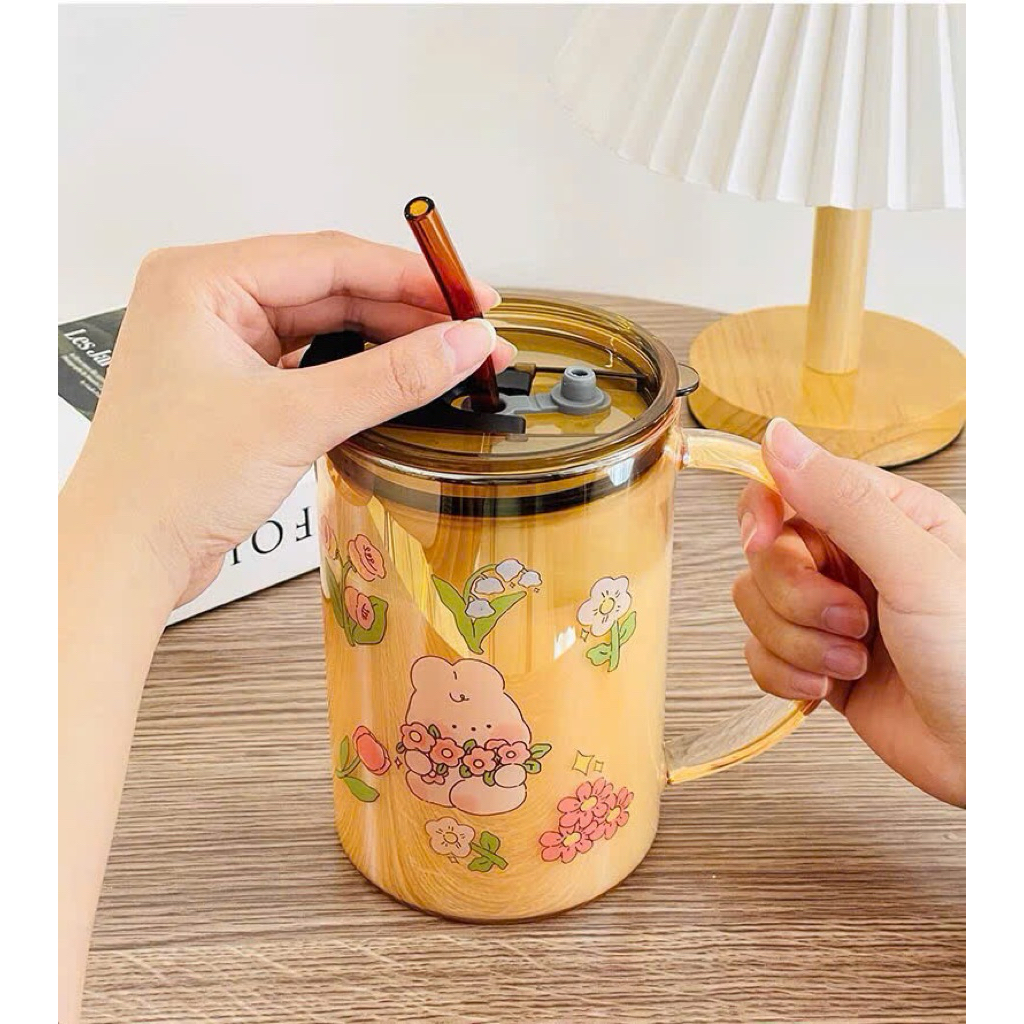 Cốc Nước Thủy Tinh Hổ Phách 1000ml Có Ống Hút – Họa Tiết Thỏ Garden Rabbit Xinh Xắn, Chịu Nhiệt Tốt