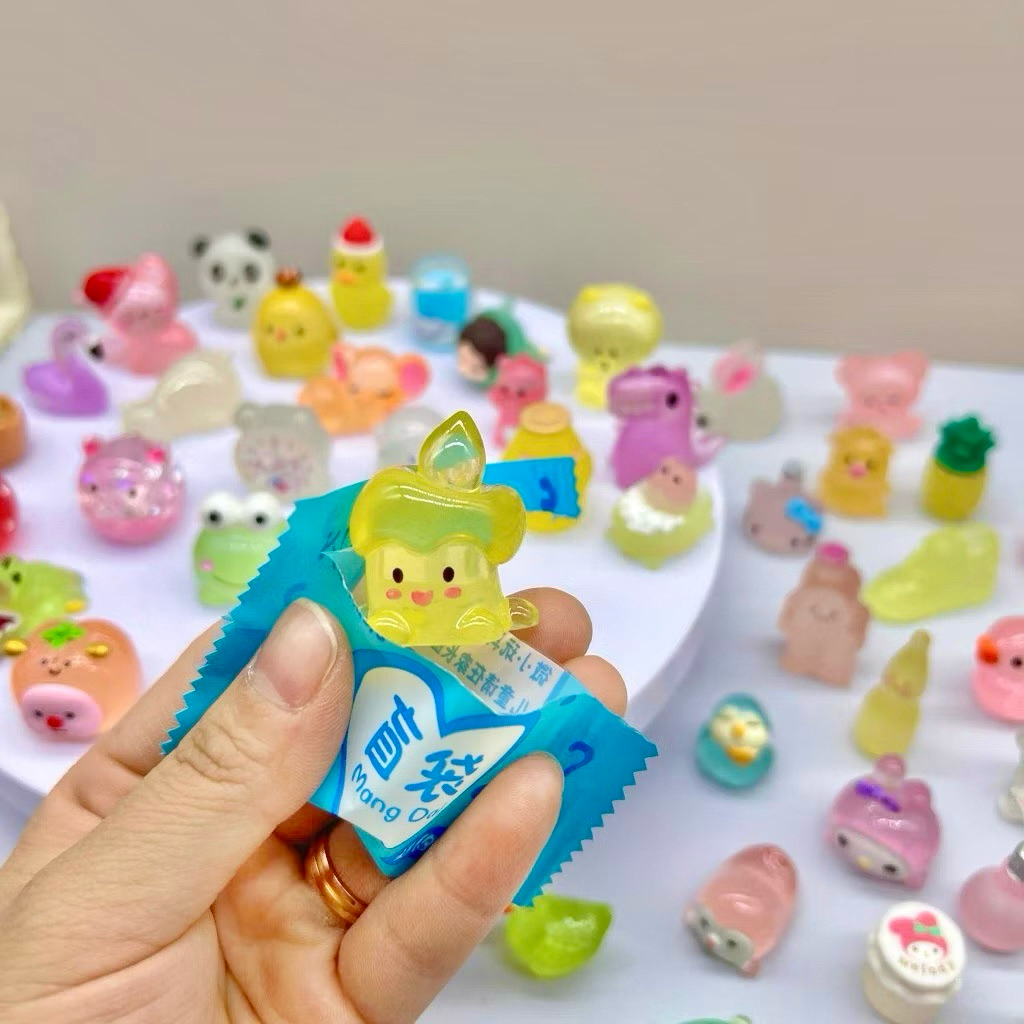 Combo 50 Tặng 6 Túi Mù Mini Dạ Quang, Túi Kẹo Bóc Quà Bí Mật Mẫu Dạ Quang, Blind Bag Kẹo Bóc Quà Tặng Bé