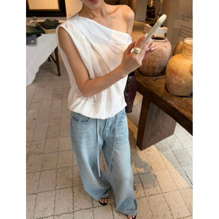 𝘽𝙊𝘽 𝙏𝙊𝙋 - Áo Linen Lệch Vai phom Bí