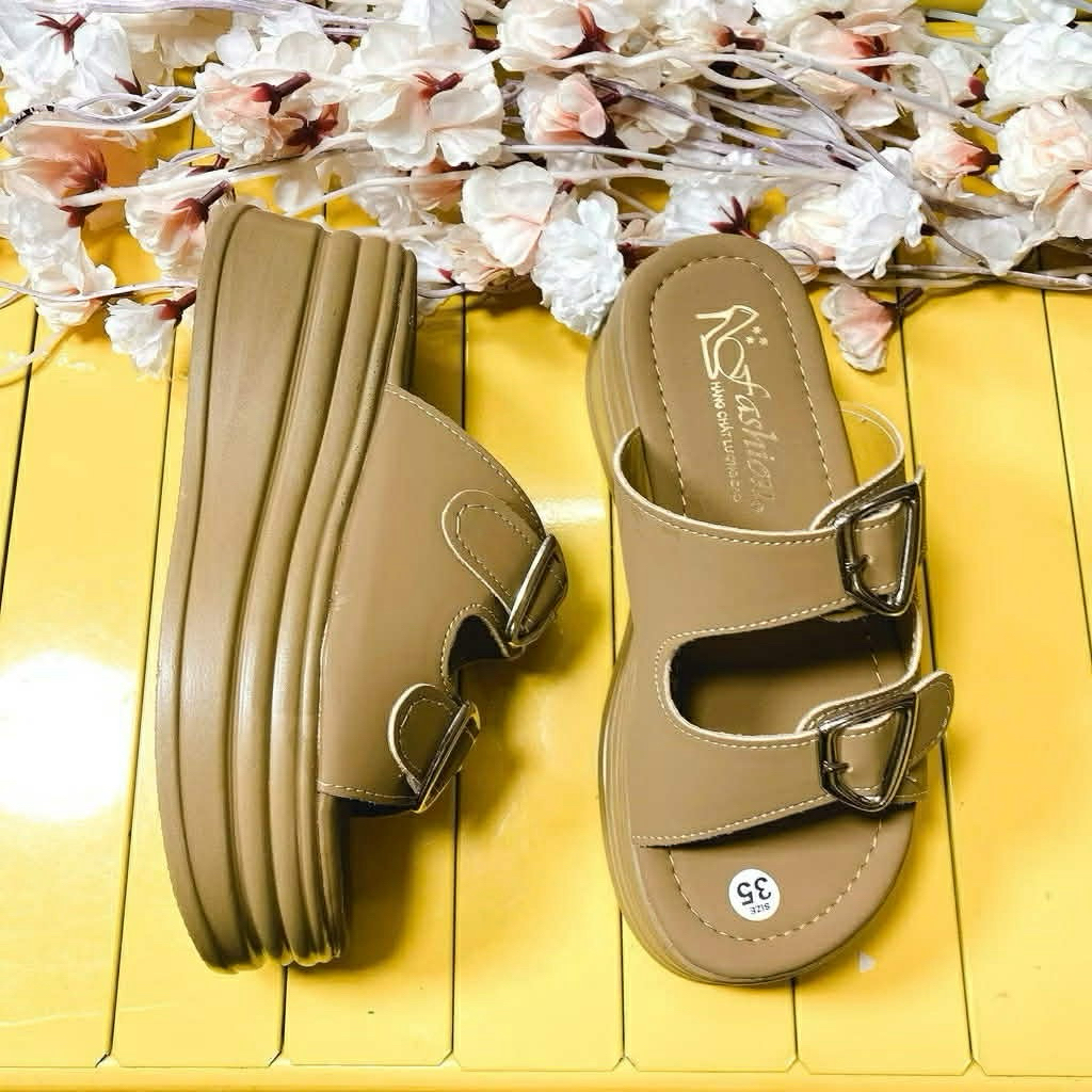 Dép xuồng 2 quai khoá cao 7cm,đế PU nhẹ đi êm chân