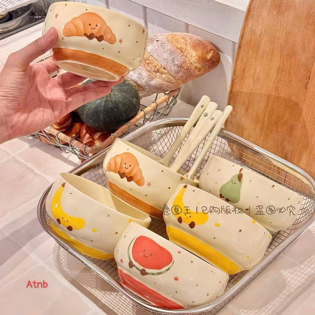 🍓 Set 4 bát sứ kèm thìa hình – xinh xắn, đáng yêu cho bàn ăn 🍓