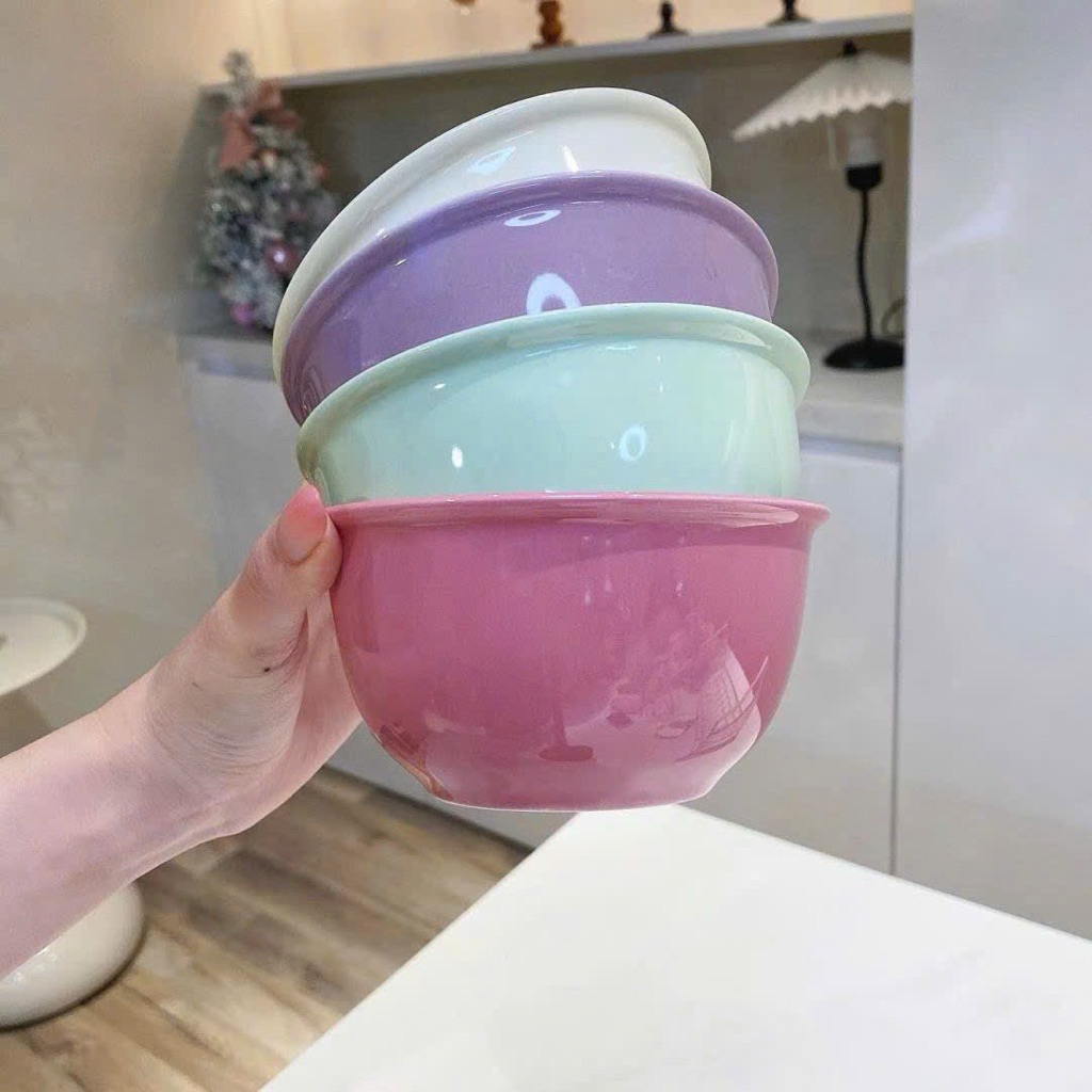 Set 4 bát kèm 4 thìa sứ mix màu pastel – xinh xắn, tiện lợi cho mọi gian bếp