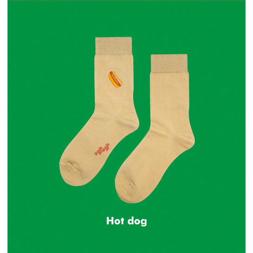 Tất thêu với nhiều họa tiết đáng yêu như Smiley, Hot Dog, Welsh Corgi, Gấu, Hổ và Cherry