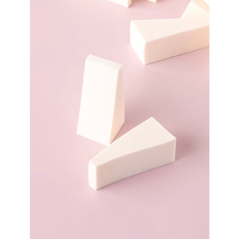 [Daiso] Bộ Puff Trang Điểm Tam Giác PU (60 Chiếc) + Số Lượng Lớn Giá Trị Cao + (Bọt Biển Mềm)