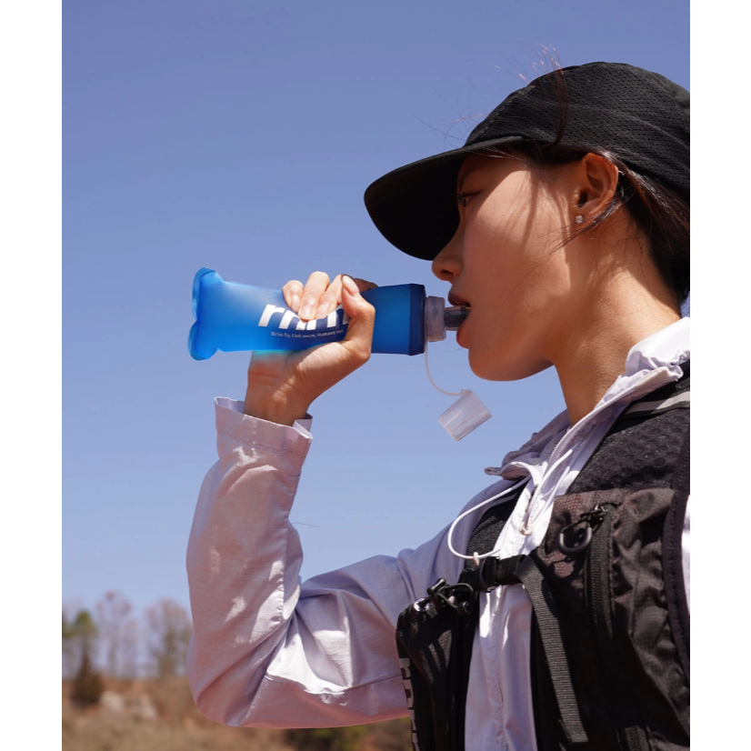 [RN] Gói dưỡng ẩm chai mềm | Không chứa chai nước TPU của BPA | 250ml / 500ml | Lightwei