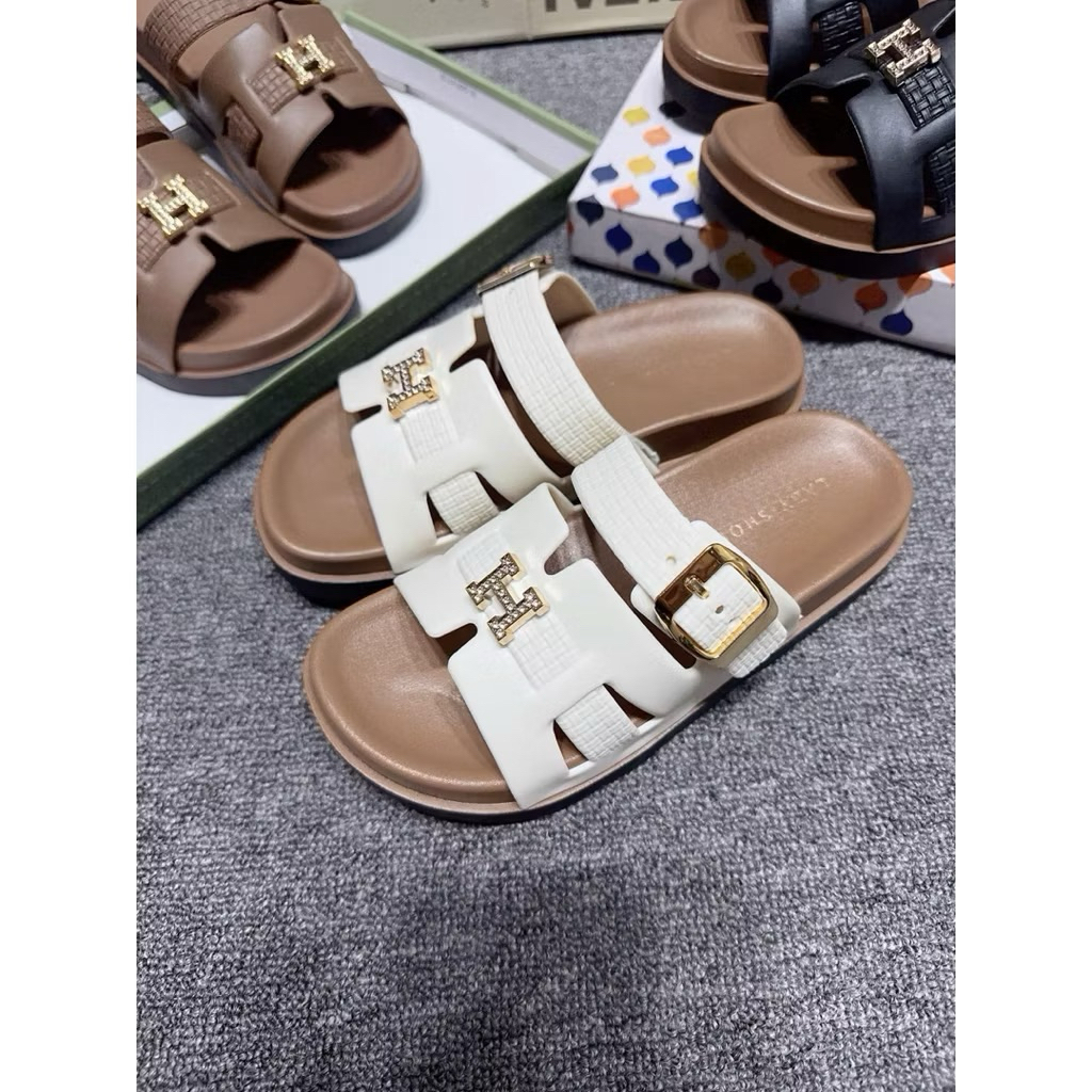 Dép Lê Nữ Dép Thời Trang Cao Su Non Có Khoá Điều Chỉ Được Đế Cao 3cm,hàng nhẹ,đi êm chân,đi nước đi mưa thoải mái