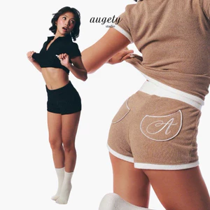 Quần Short Lưng Thun Co Giãn Phối Viền Túi Thêu Logo Vải Terry Pile Augety Studio, BLAIRE SHORT