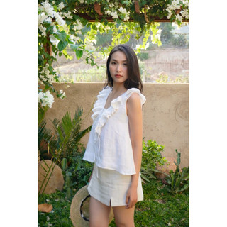 𝙇𝙄𝙉𝘼 𝙏𝙊𝙋 - Áo Linen Cổ V Phối Bèo