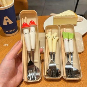 Set đũa thìa dĩa rau củ quả dễ thương kèm hộp đựng tiện lợi(giao hình ngẫu nhiên)