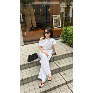 𝙃𝙀𝙍𝘽𝙄 𝙏𝙊𝙋 - Áo Linen Lệch Vai Ôm Eo