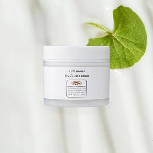 Thật là một làn da dạ quang Cica Care Madeca Cream 50ml Chăm sóc vết thâm làm dịu da