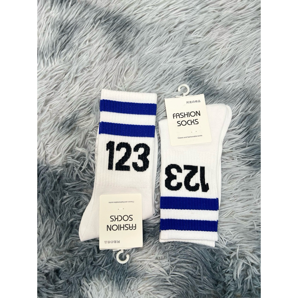 tất chân 123 làm từ chất liệu vải cotton mềm mịn không gây kích ứng da