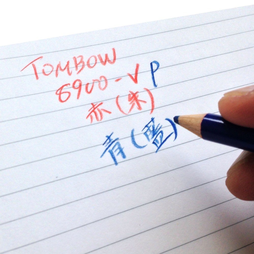 TOMBOW 8900VP But Chi Do Xanh/Than Luc Giac Cedar/Ky Hieu Va Chinh Sua/3 Mau Sac/Hop 12 Cay