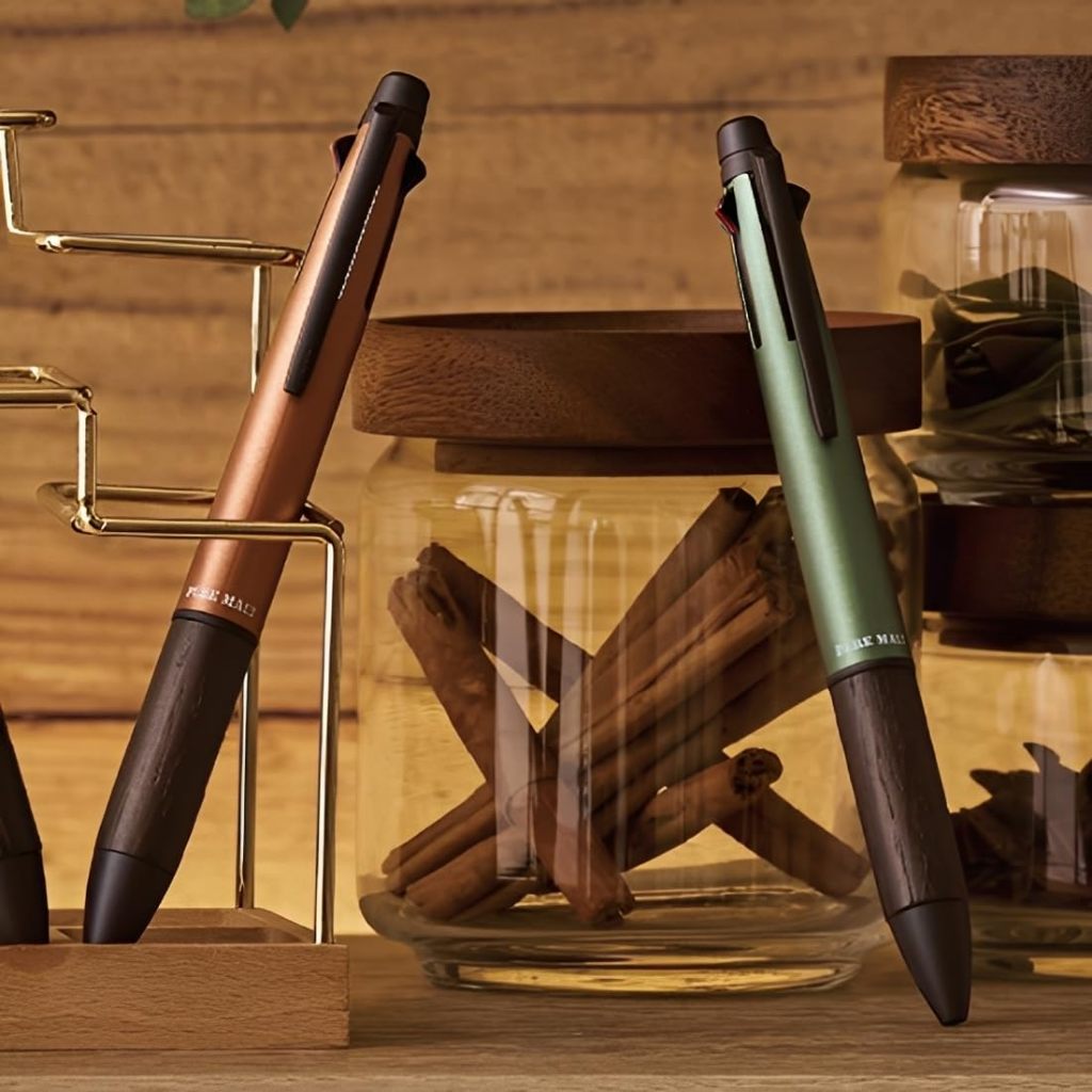 Uni Pure Malt Jetstream Inside Multi Pen 4&1 0.5mm/But Go Soi Thung Whiskey/5-in-1/Nhat Ban