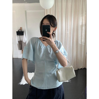 𝙈𝙐𝙉 𝙏𝙊𝙋 - Áo Linen Buộc Dây Sau Lưng