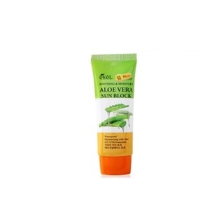 [EKEL] Kem chống nắng dưỡng ẩm dịu nhẹ SPF50 / PA + + +
