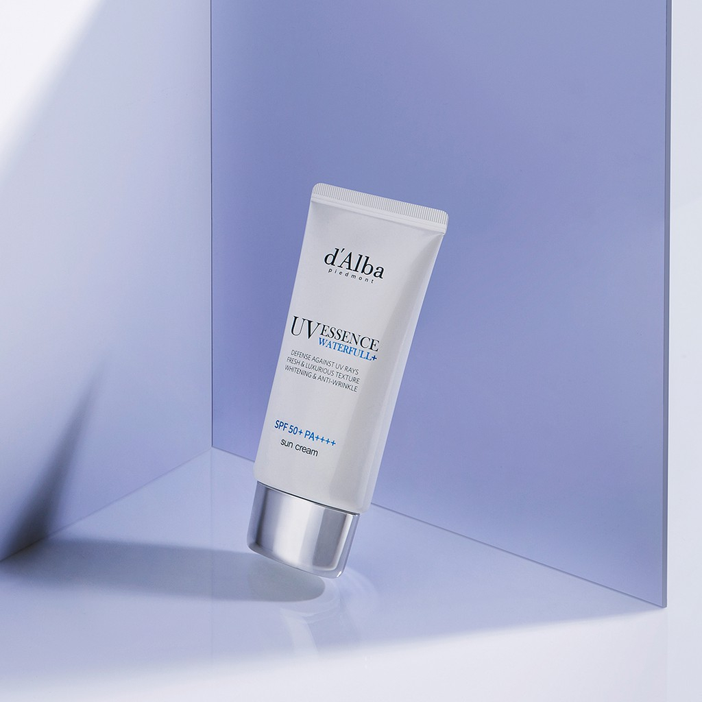 Mô tả Kem chống nắng dưỡng ẩm d'Alba Waterfull Essence Suncream SPF 50 + PA + + + + 50ml - 1