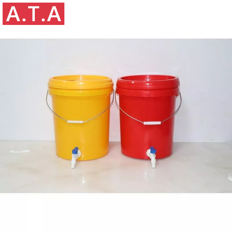 Hàng Mới Về Mới Xô Nhựa Dày Dặn Đựng Nước Rửa Tay Có Nắp Và Vòi Xịt Dầu