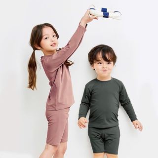 DB00002 - Bộ bơi trơn nhiều màu dài tay chống nắng cho bé size 110-150 (1 số thay tag)