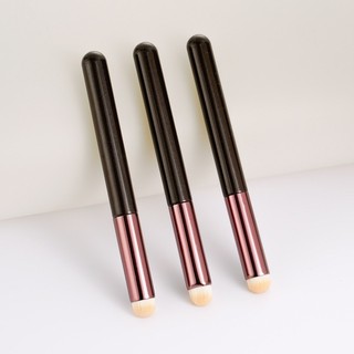 Cọ Tán Môi Đầu Tròn Lùn Jary Round Headred Lip Brush Có Kèm Túi - Bebeau