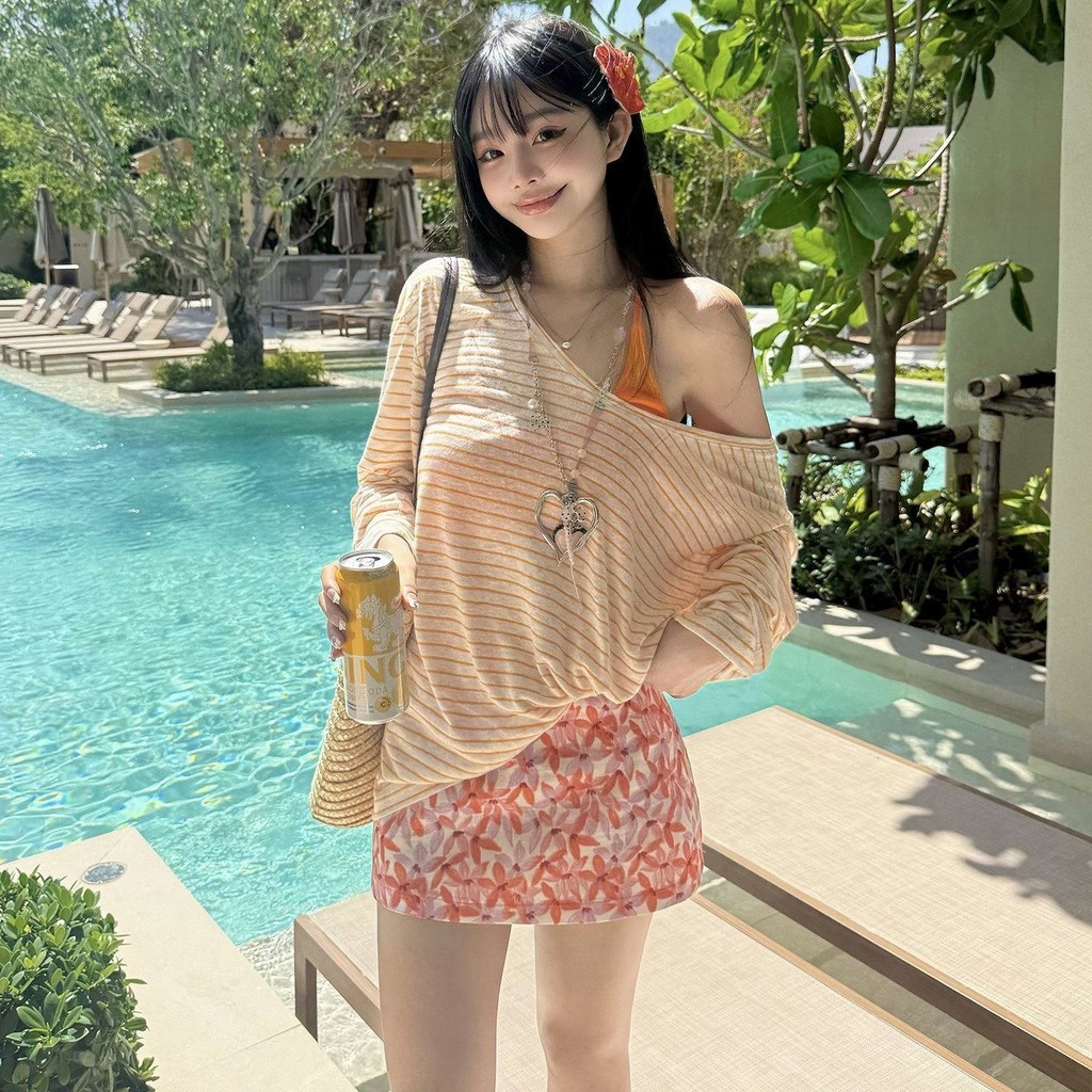 Seaside Dopamine Sáng Kỳ Nghỉ Mặc Nữ Nóng Cô Gái Đeo Vai Sọc Áo Thun Áo Màu Cam Dây Đồ Bơi Nữ