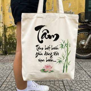 Túi tote canvas thư pháp chữ Tâm Tâm bất biến giữa dòng đời vạn biến quà tặng ý nghĩa a-tota0226