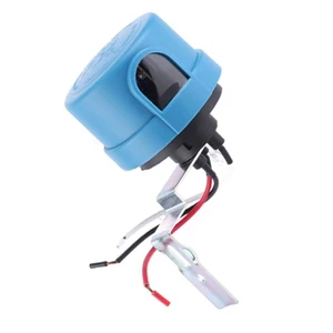 Công tắc tự động Photocell khóa xoắn 105-305V 10A có giá đỡ gắn kim loại