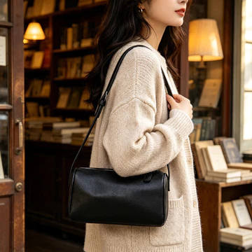 Women's Elegant Handbag