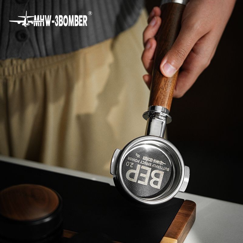 Hướng dẫn sử dụng bột ép cà phê 31289 MHW-3BOMBER Bomber BEP Bát bột bướm Bát bột chính xác hai lớp 54 / 58mm Tay cầm Espresso